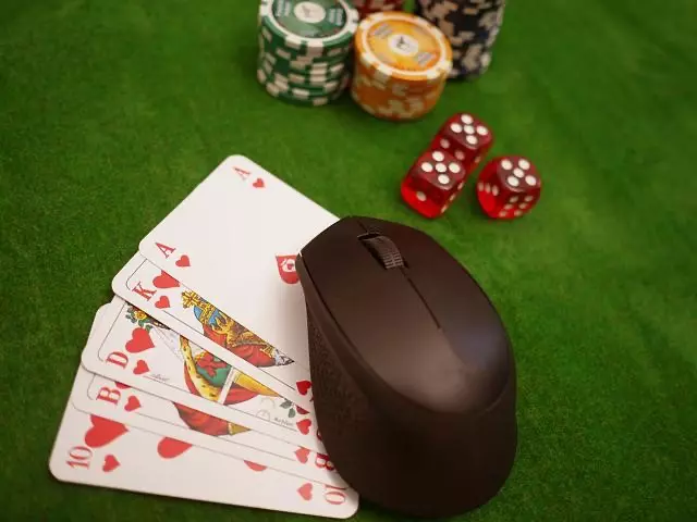 【線上娛樂城挑選指南】各個博弈遊戲攻略全看這篇!