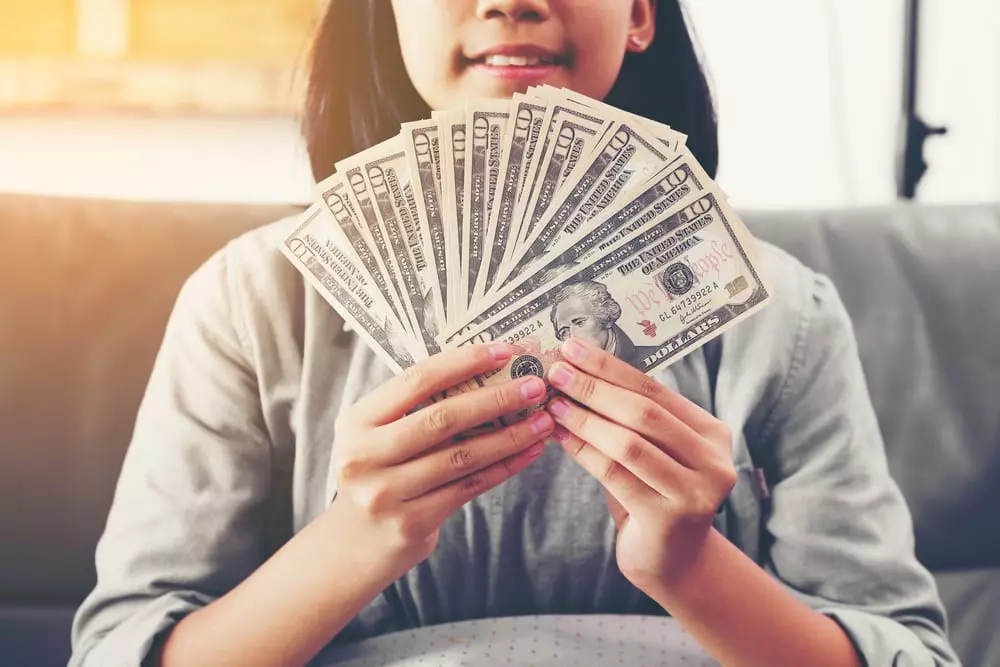 現金版申請出金辦法為何?